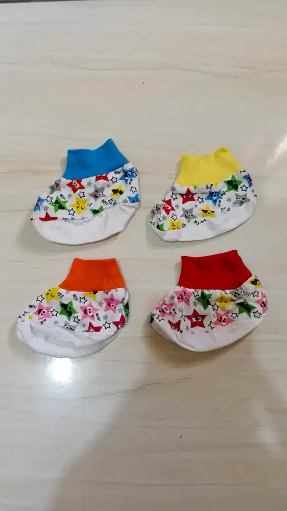 Satu set perlengkapan bayi