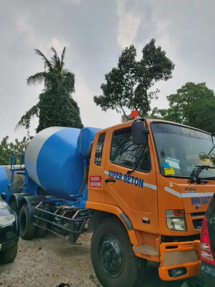 Truck Mixer Mitsubishi FN