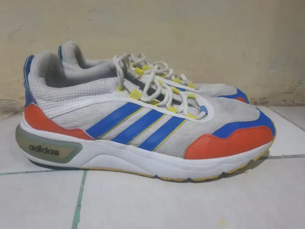 Sepatu running Adidas Neo 9tis Runner Original
