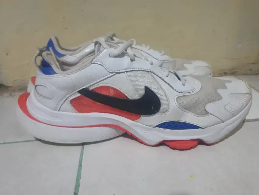 Sepatu Nike Air Zoom Division White Game Royal Original