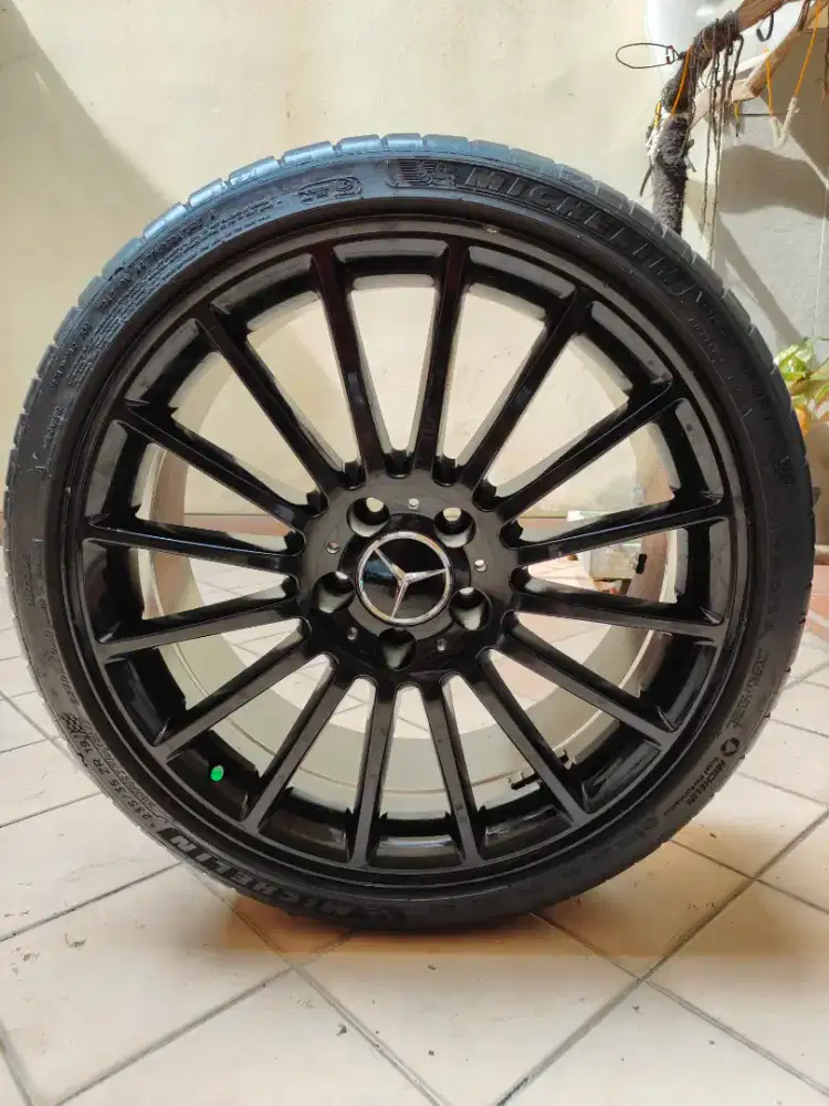 Ban origilan mercedes AMG