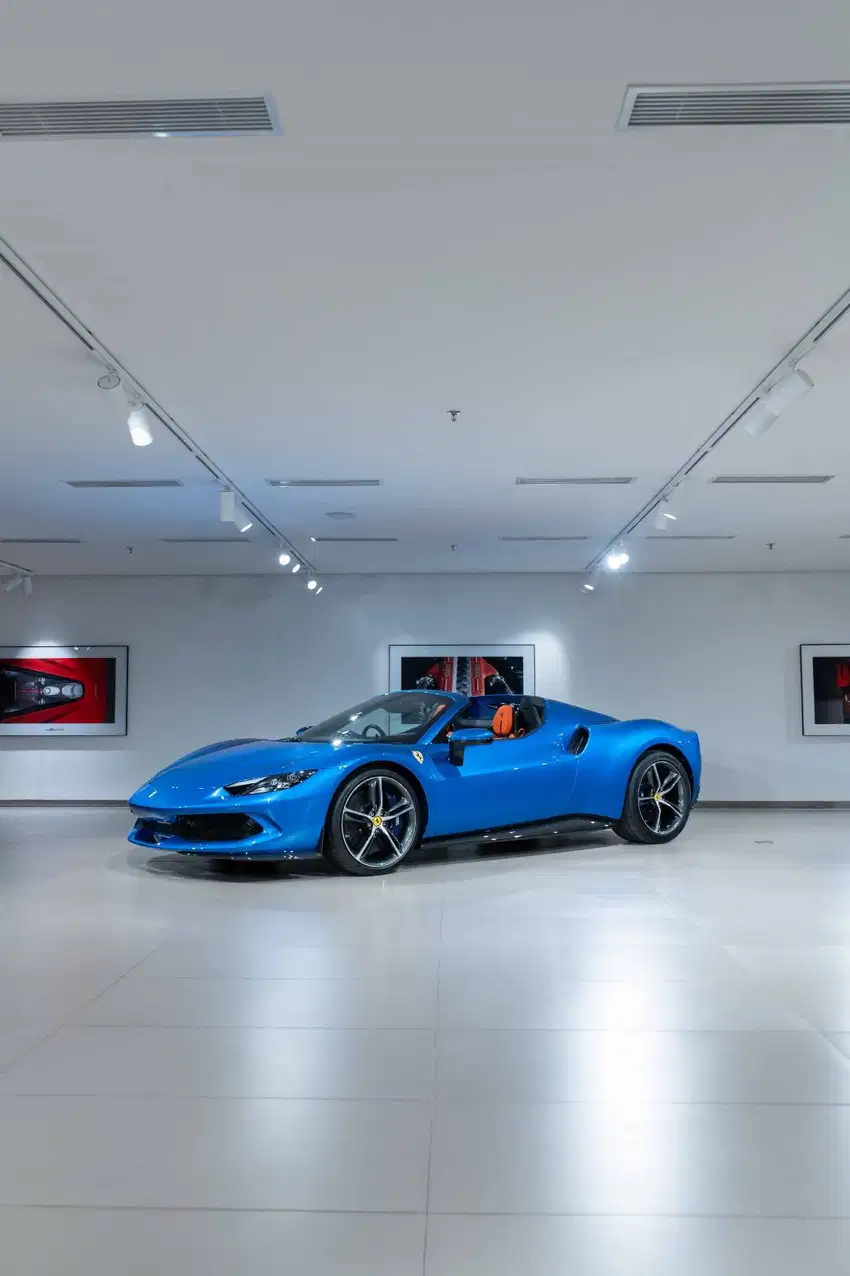 2023 Ferrari 296 GTS - Blu Corsa