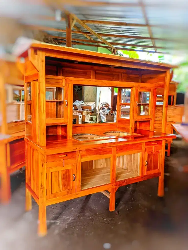 Gerobak mie ayam bakso, gerobak angkringan, gerobak nasi goreng, dll