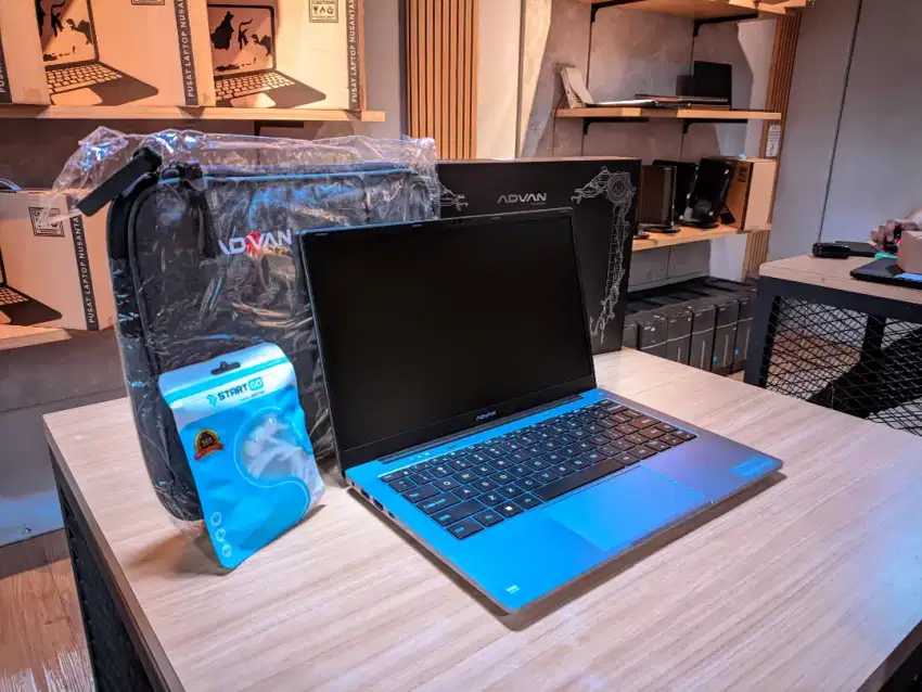 Laptop Gress Advan Tbook x Transformers