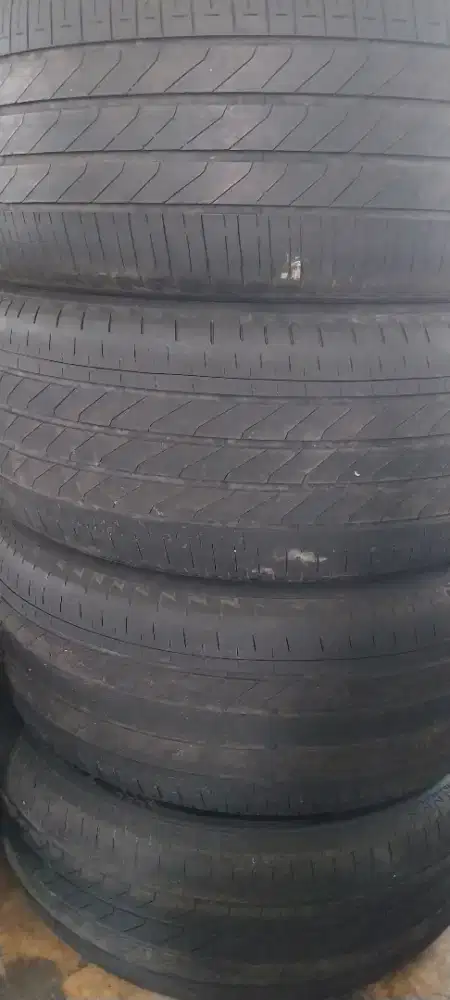 Ban Acce  235/50R18, 4pc.