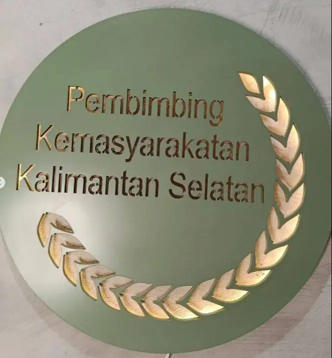 PAPAN NAMA /  PLANG LOGO USAHA ESTETIK