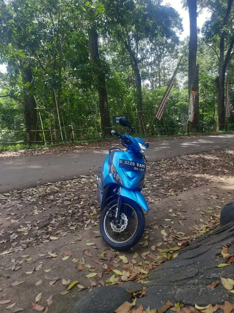 For sale Yamaha Mio J tahun 2012