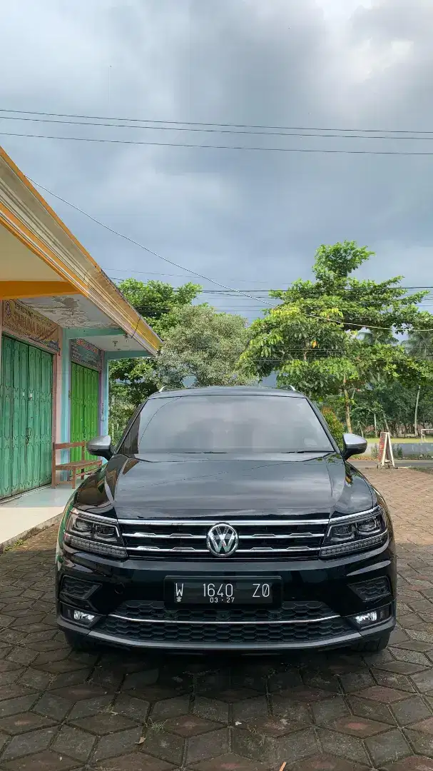 VW Tiguan Allspace  1.4 TSI AT/2021