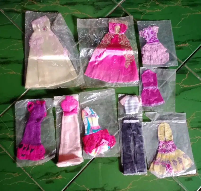 9 pcs BAJU BARBIE ANEKA MODEL
