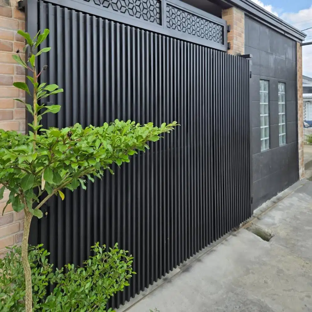 Pagar slidding model privasi