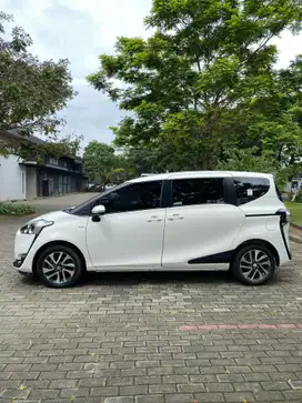 Toyota Sienta 2019 Bensin