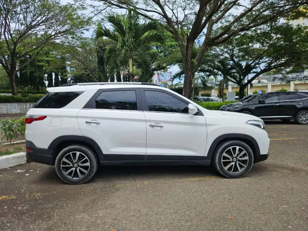 DFSK Glory 560 tahun 2019 AT Turbo