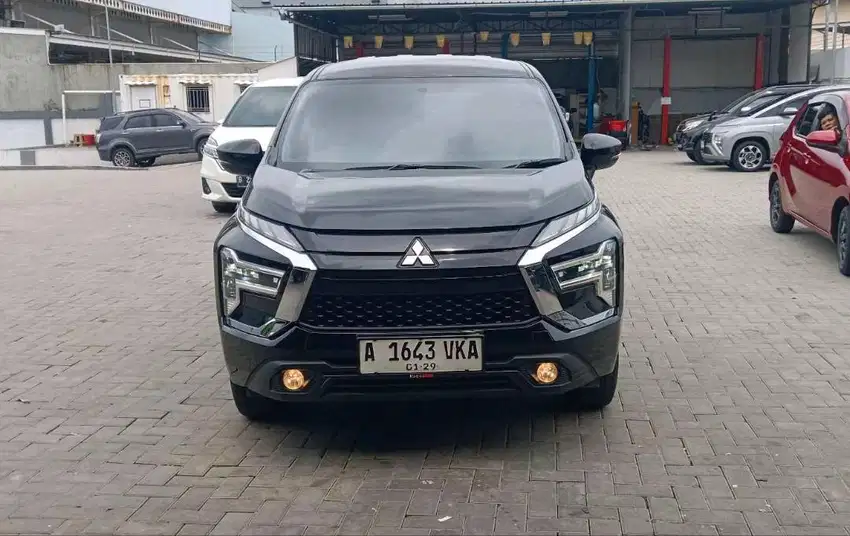 Mitsubishi XPANDER EXCEED 1.5 4X2 AT 2023 Hitam Premium A1643VKA