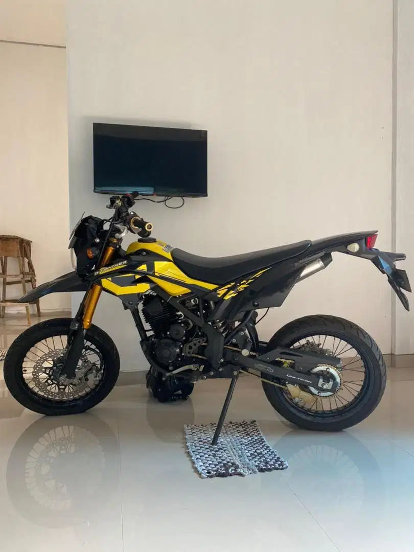 D-Tracker SE Kuning 2019