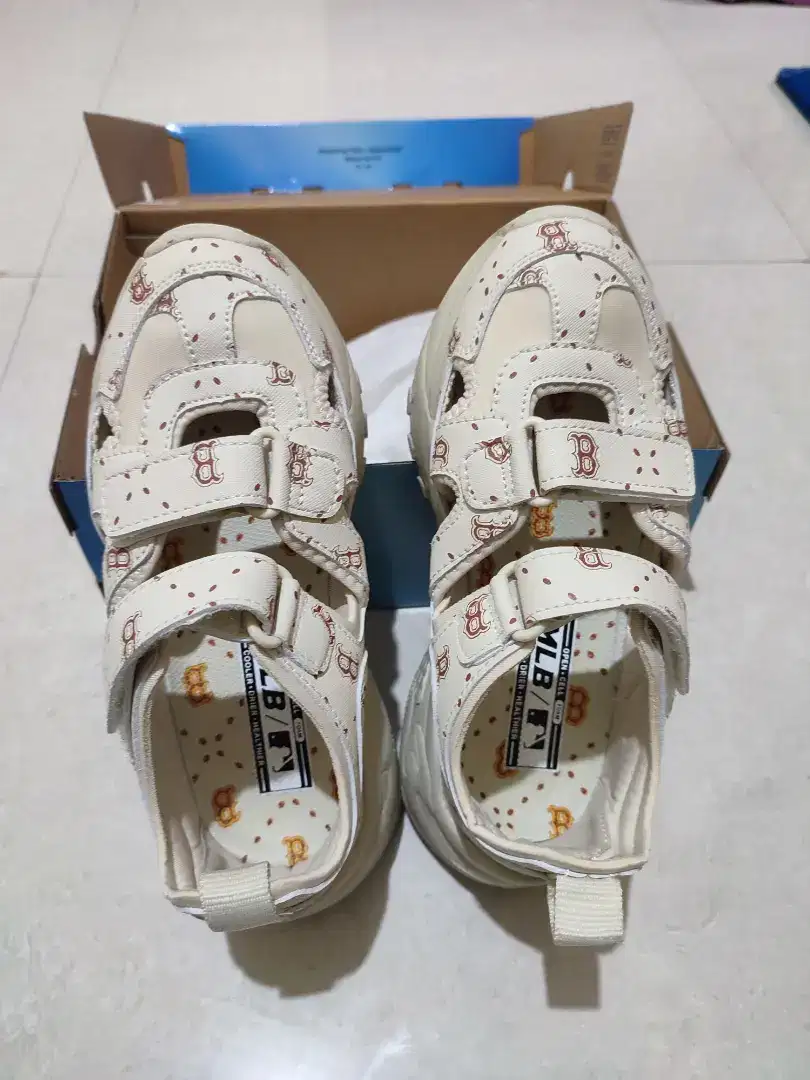 SEPATU WANITA MLB BIGBALL CHUNKY MASK DIAMOND