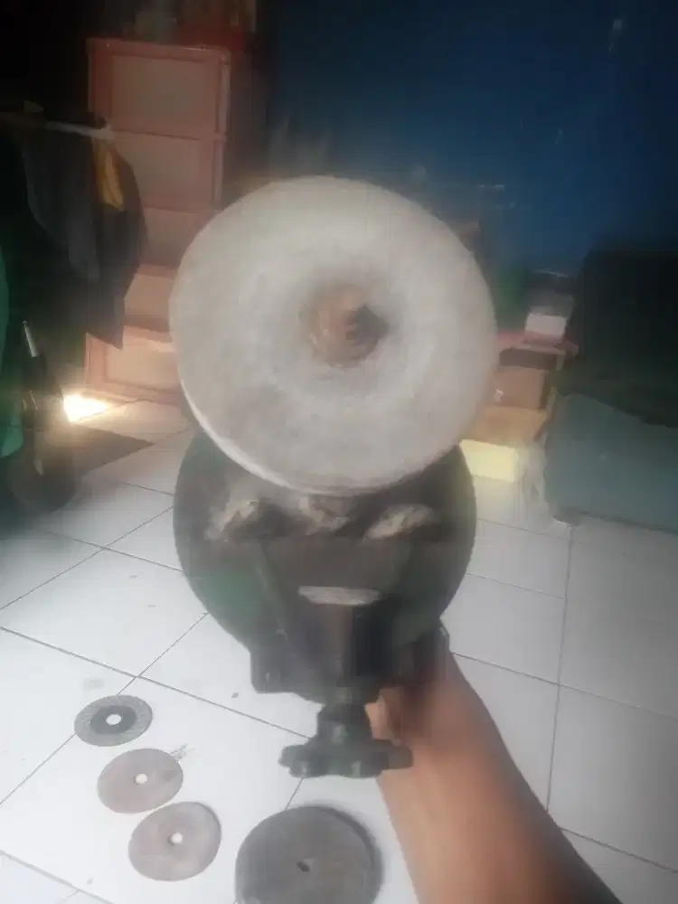 Jual gerinda Manual kondisi 99% masih oke