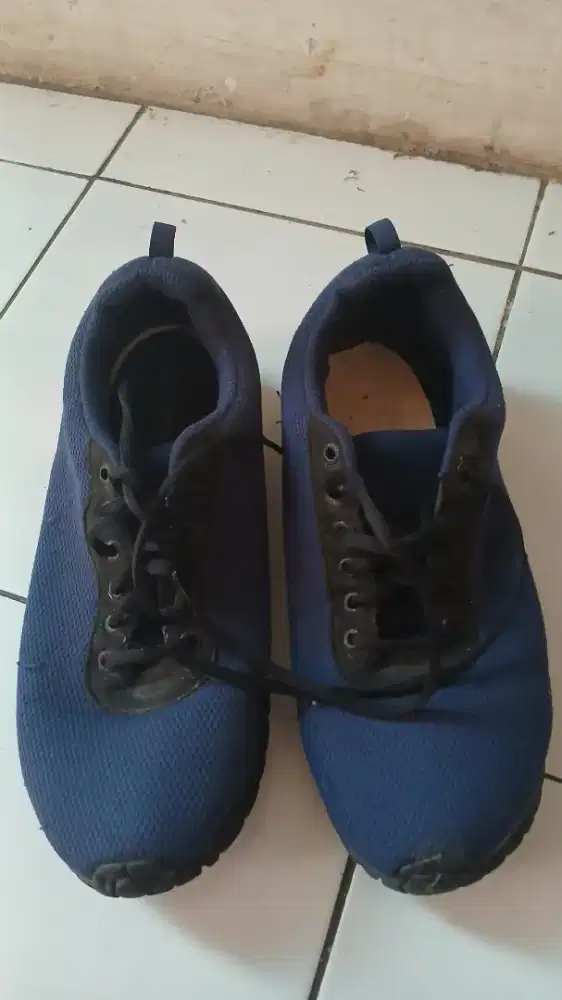 Sepatu redknot pria