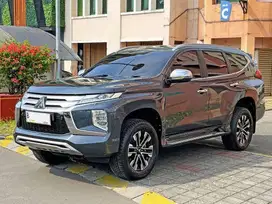 2022 Mitsubishi Pajero Sport Dakar Diesel AT KM 20rb Service Record