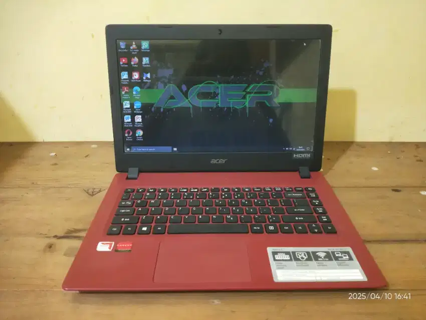 Laptop Slim Acer Amd A9