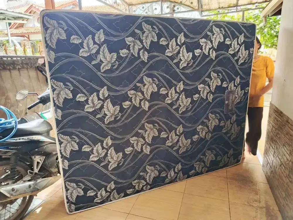 Kasur Tingkat Warna Biru (Atas & Bawah)