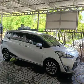 Toyota Sienta 2017 Bensin