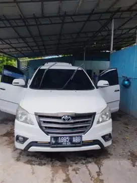 Toyota Kijang Innova 2015 Bensin