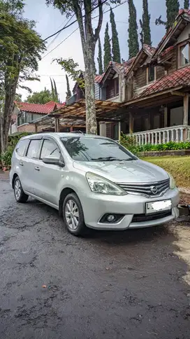 Nissan Grand livina 2014 Bensin