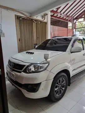 Toyota Fortuner 2015 Diesel