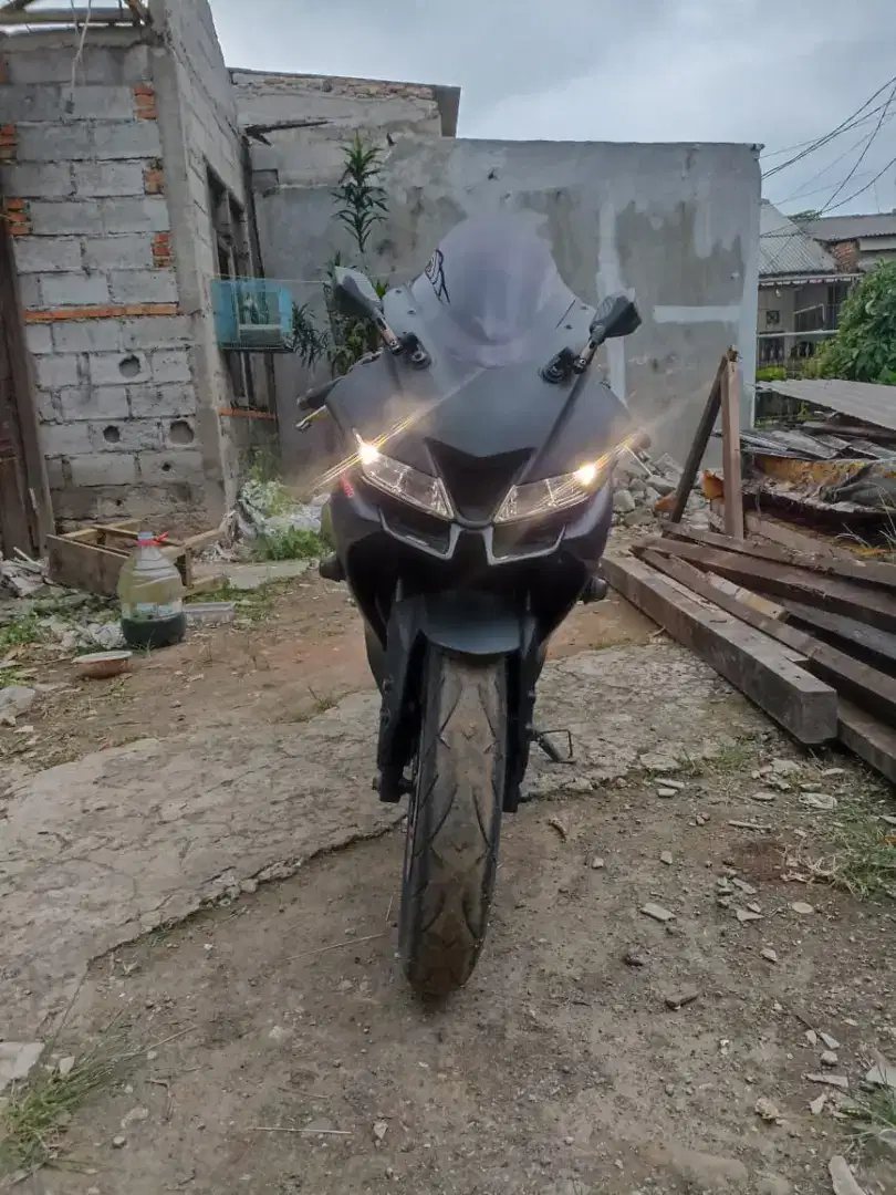 Yamaha R 15 V3 tahun 2017