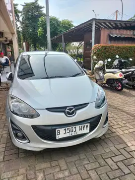 Mazda 2 2013 Bensin