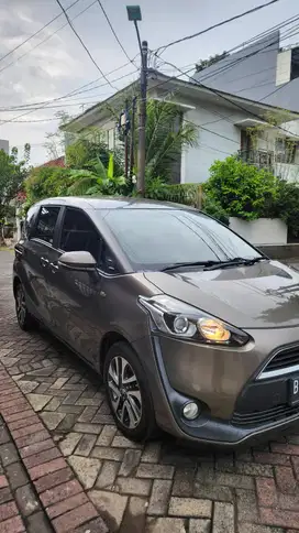 Toyota Sienta 2016 Bensin