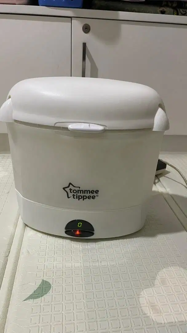 Steril Botol susu tommee tippee