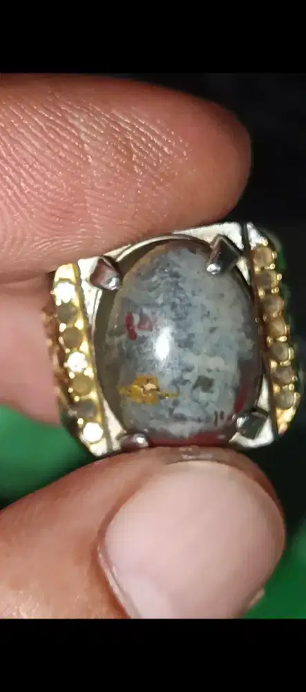 Cincin Batu Panca Warna