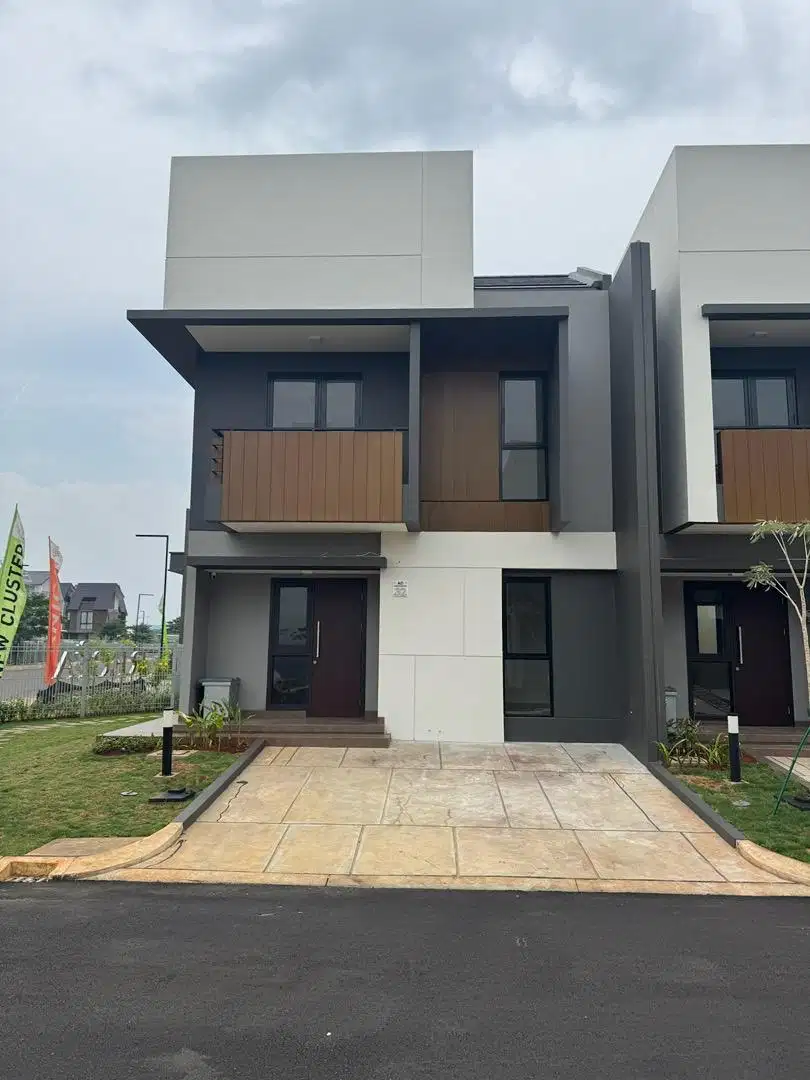 DISEWAKAN Rumah Hoek Baru Summarecon Crown Gading Regia