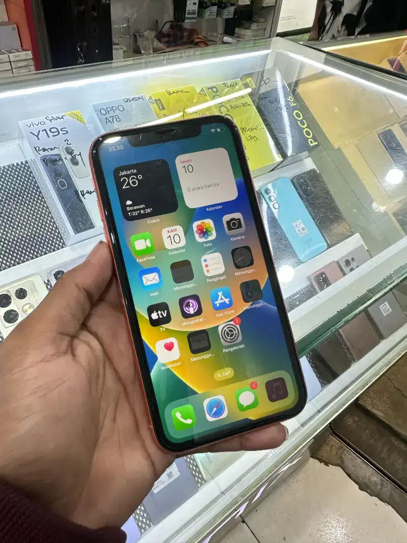 Iphone Xr ( 64gb ) Lengkap, Mulus