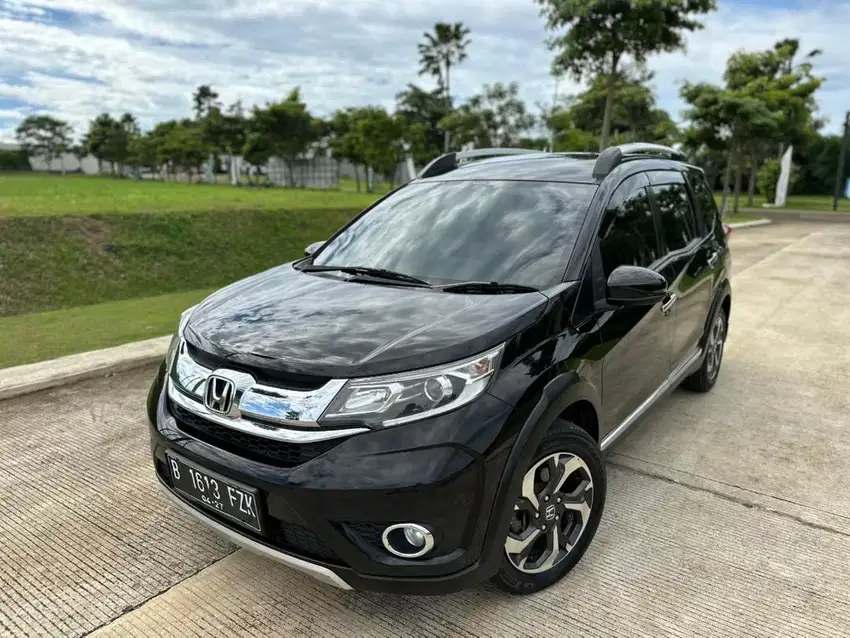 Honda BRV E Manual 2017 Hitam Record