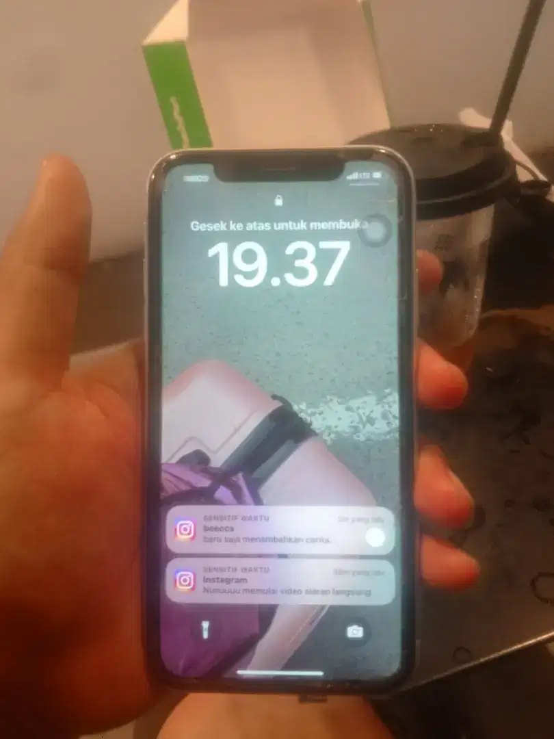 iPhone 11 ex inter 256GB