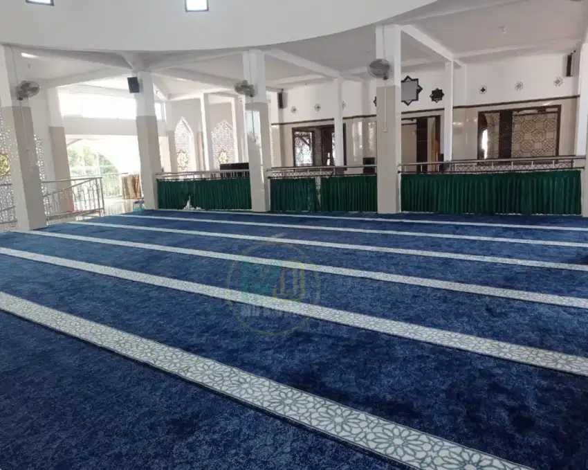 Karpet masjid empuk