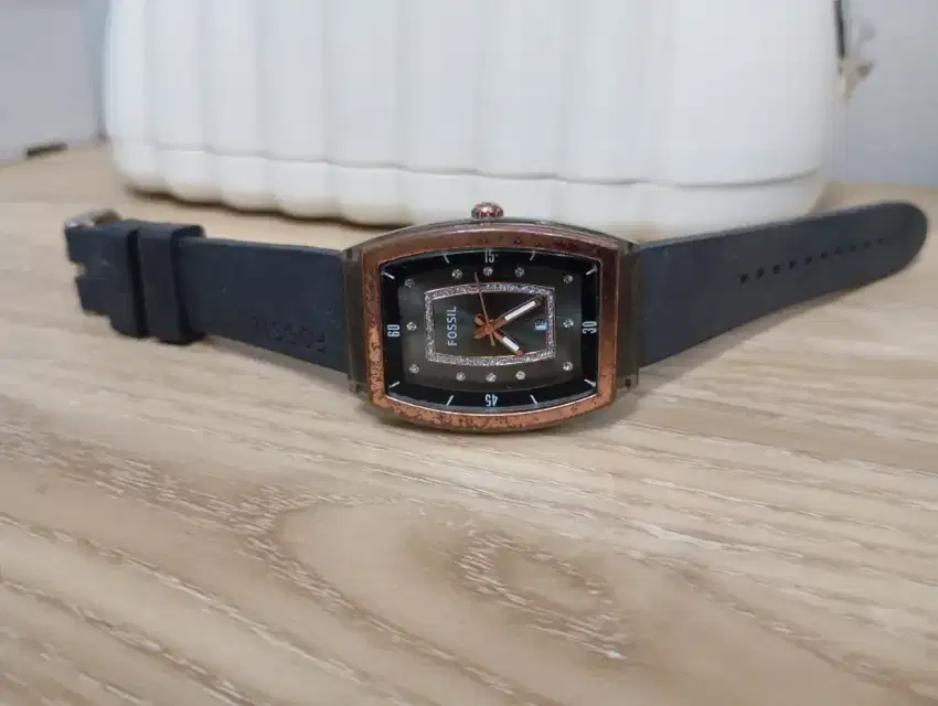 Jam tangan wanita fossil