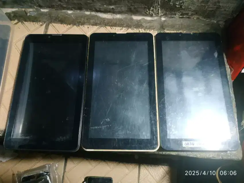 Jual 3 Unit Sekaligus Minus LCD Perlu Ganti Touchscreen & Mesin Normal