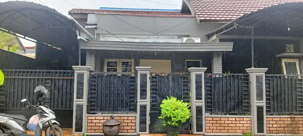 Lengkap dengan kitchen set