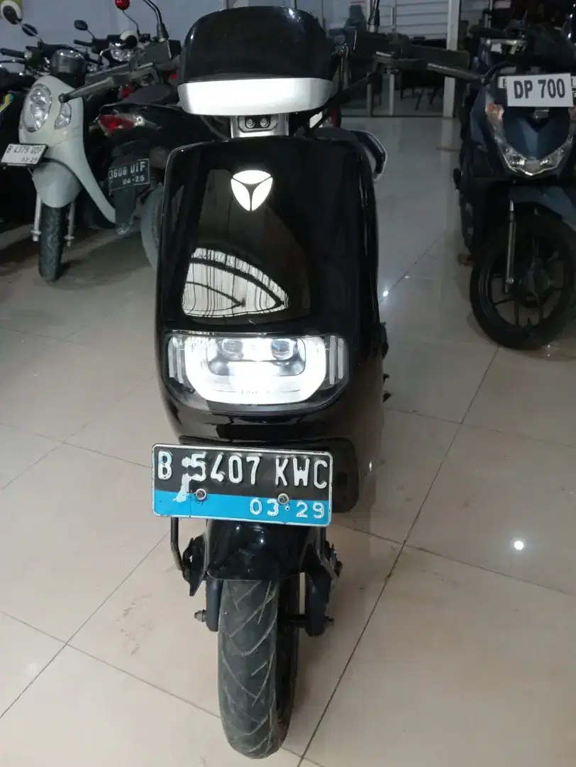 Dijual Motor Listrik Yadea E8S Pro Tahun Pemakaian  2024