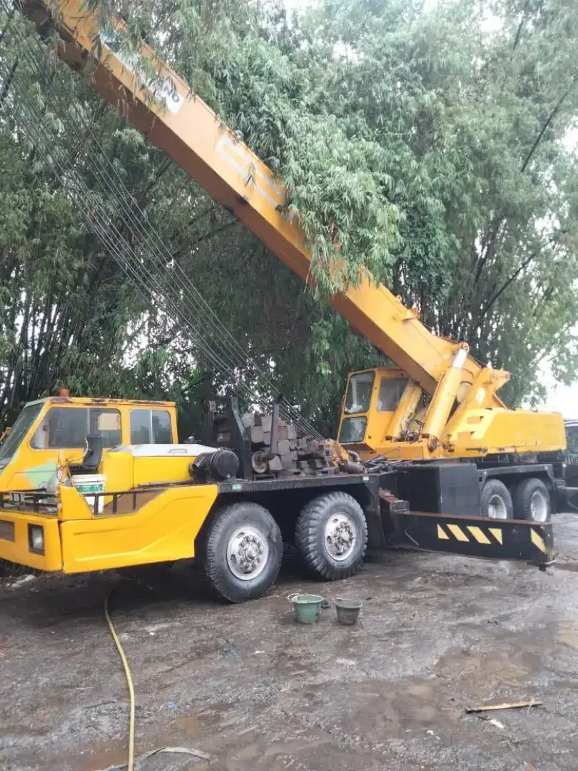 For sale Truck crane