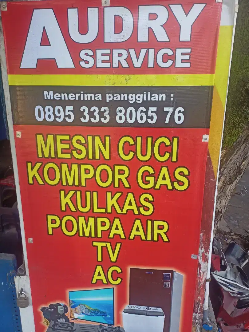 Servis elektronik terima panggilan