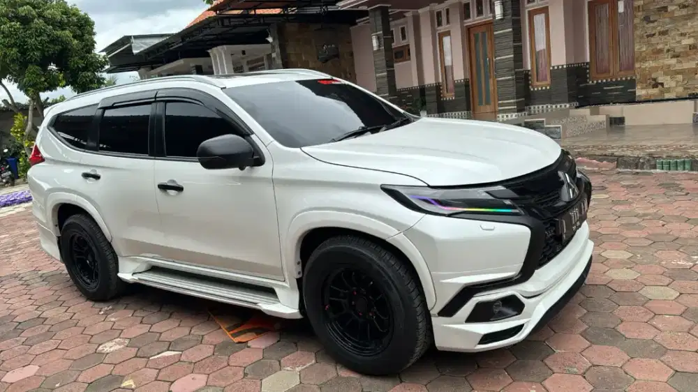 Bodykit Pajero Plastik