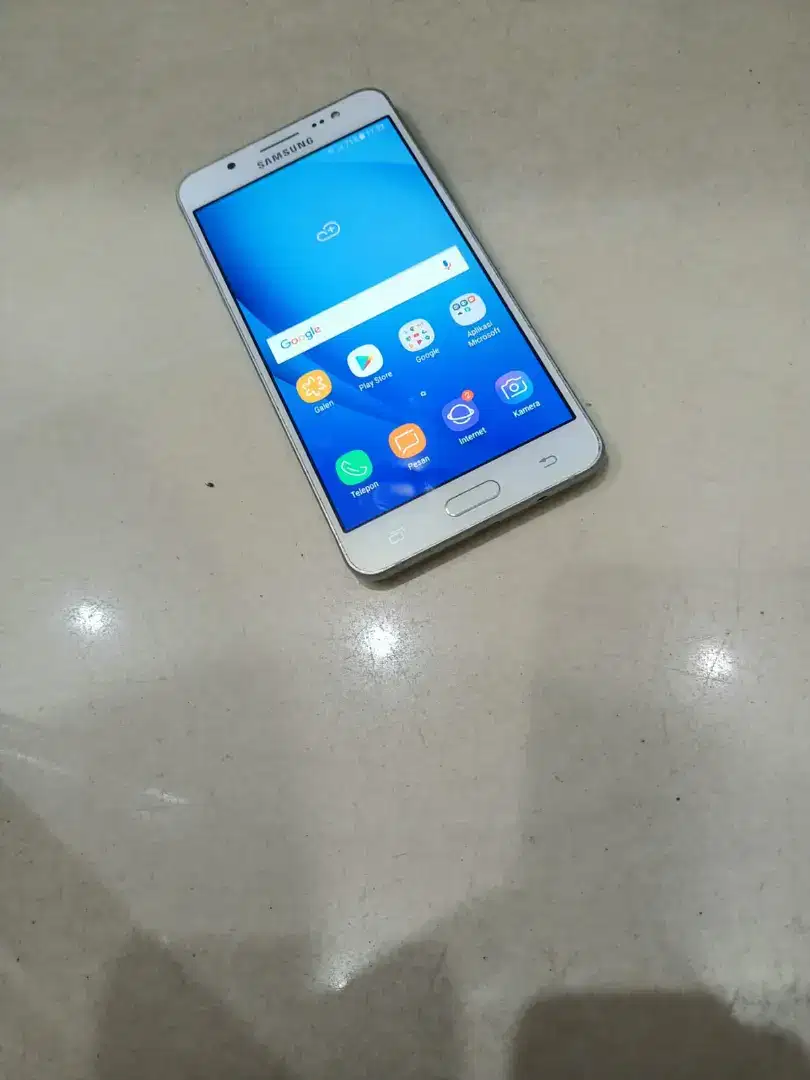 Samsung j5 2016 ram 2/16 Nfc mlus msh ori semua normal semua hp saja