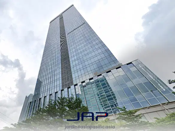 Sewa Kantor Centennial Tower 219 M2 Bare Strategis di Gatot Subroto