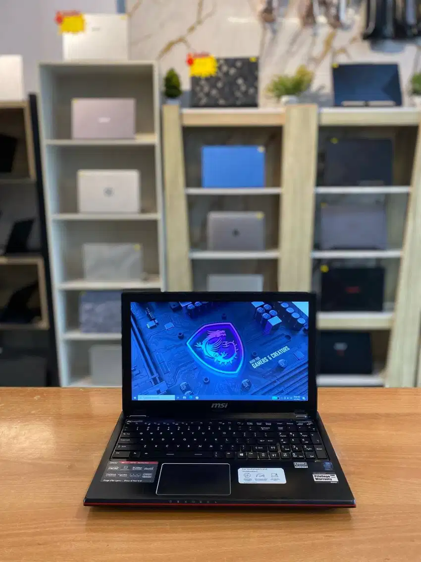 MSI GE 60 GAMING | INTEL CORE i7-4750HQ | 8 GB | SSD 128 + HDD 1TB