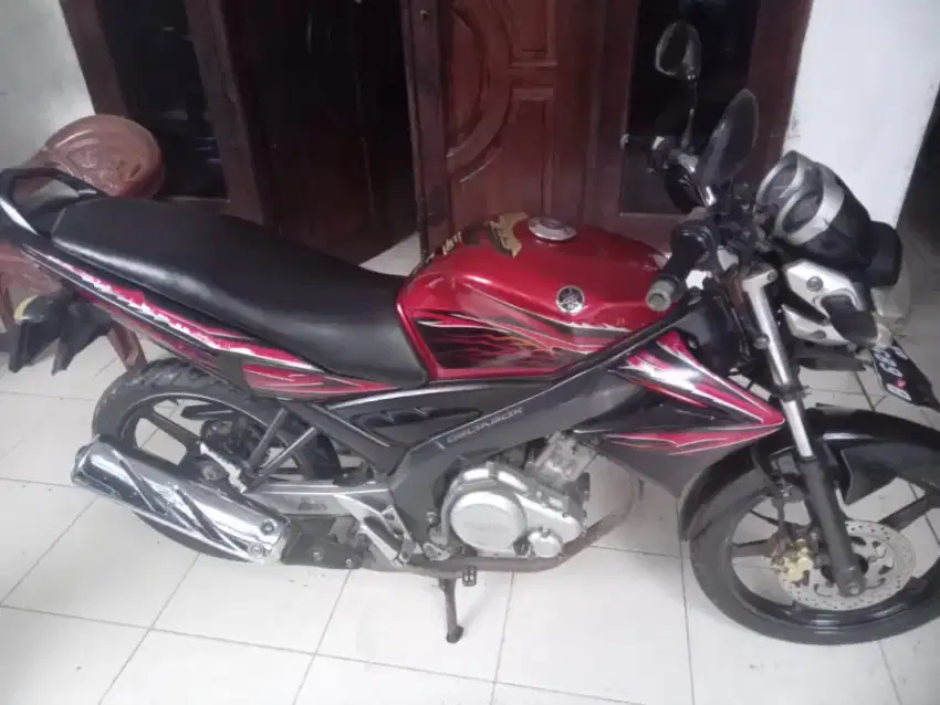 Jual Vixion 2010 ss lengkap