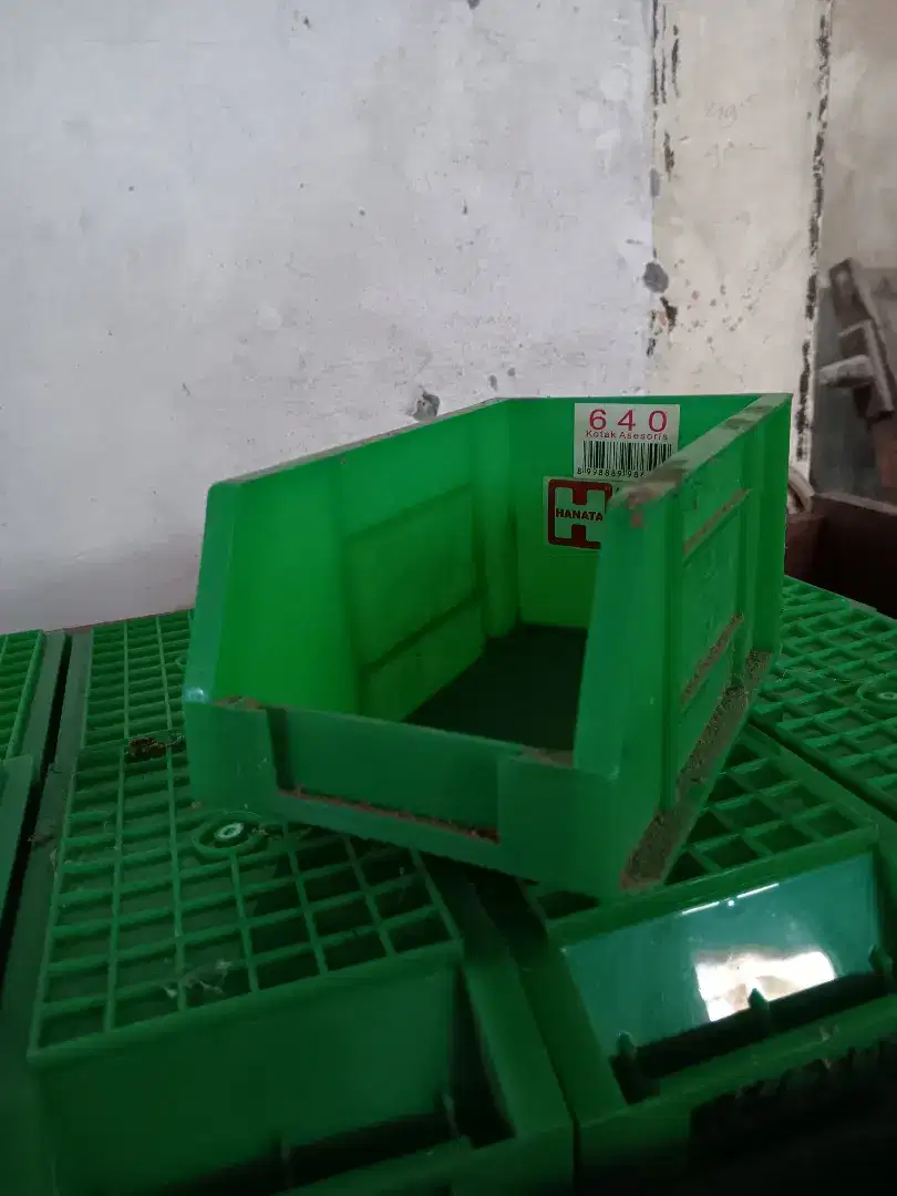 Kotak Spare part Perkakas Hanata